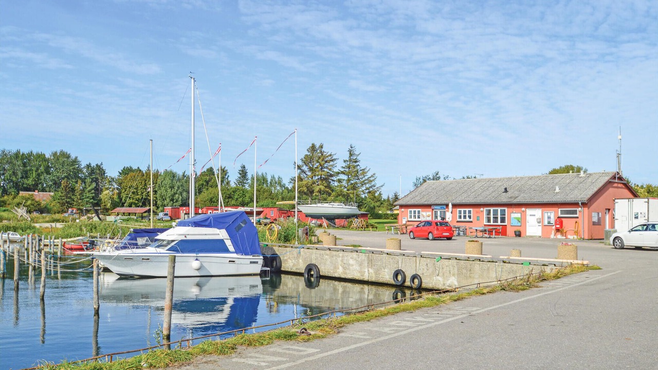 Photo of Others in Askeby