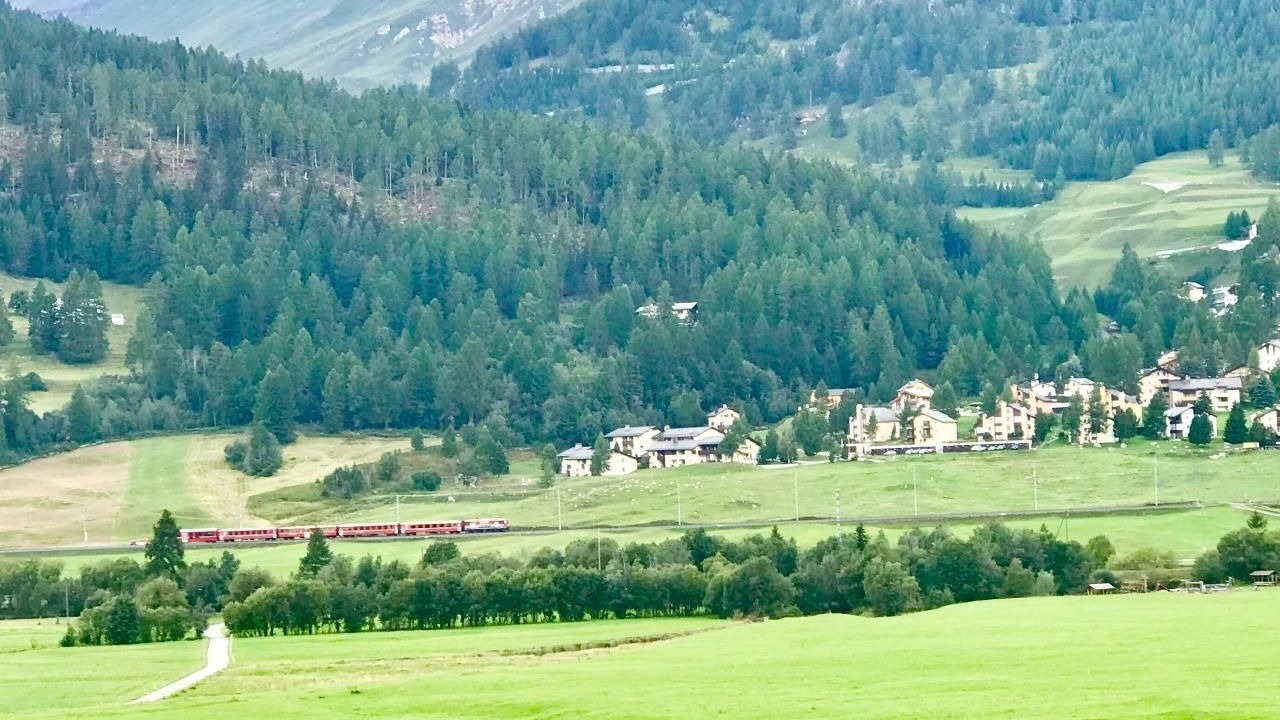 Photo of Others in La Punt-Chamues-ch