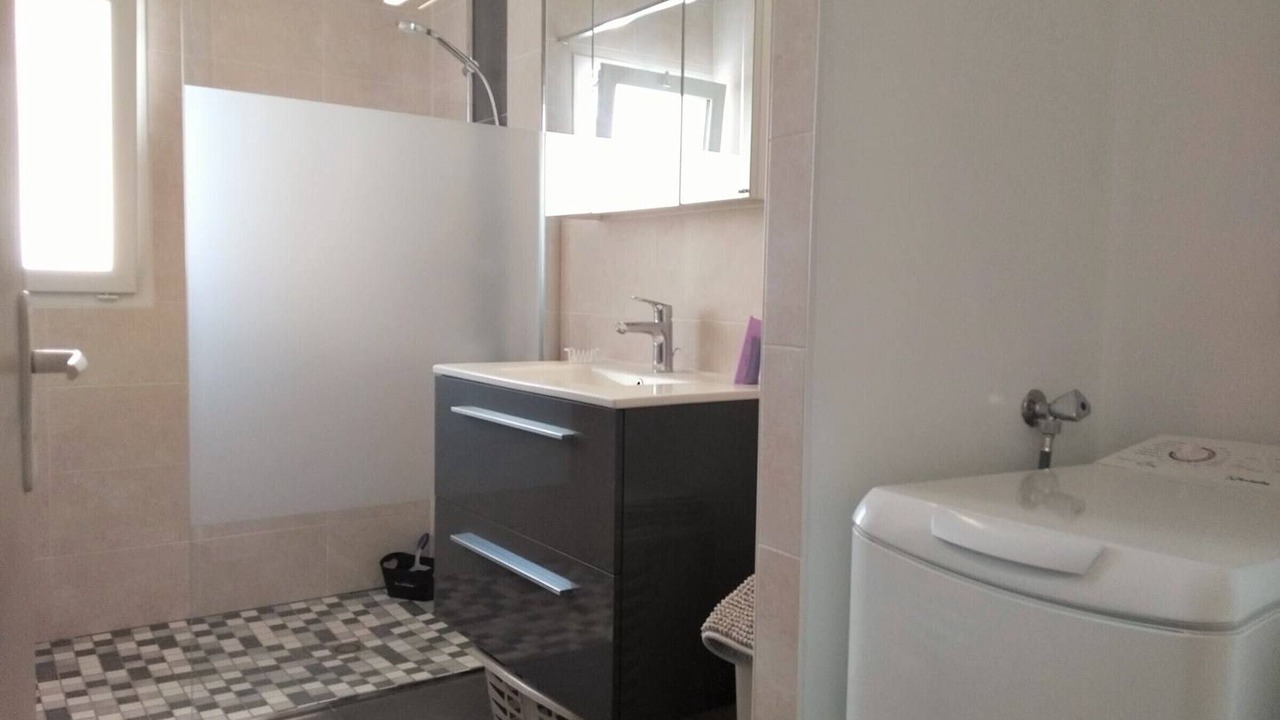 Photo of Bathroom in La Gueriniere