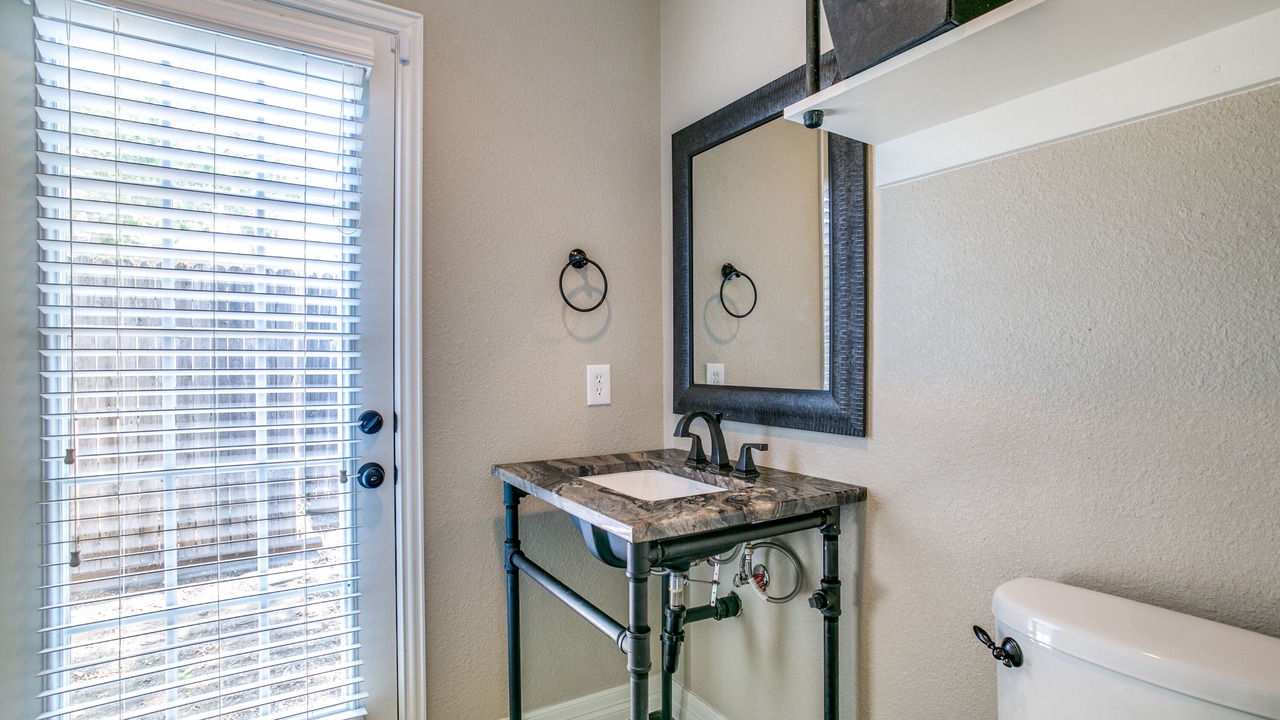 Photo of Bathroom in Historic Downtown Grapevine