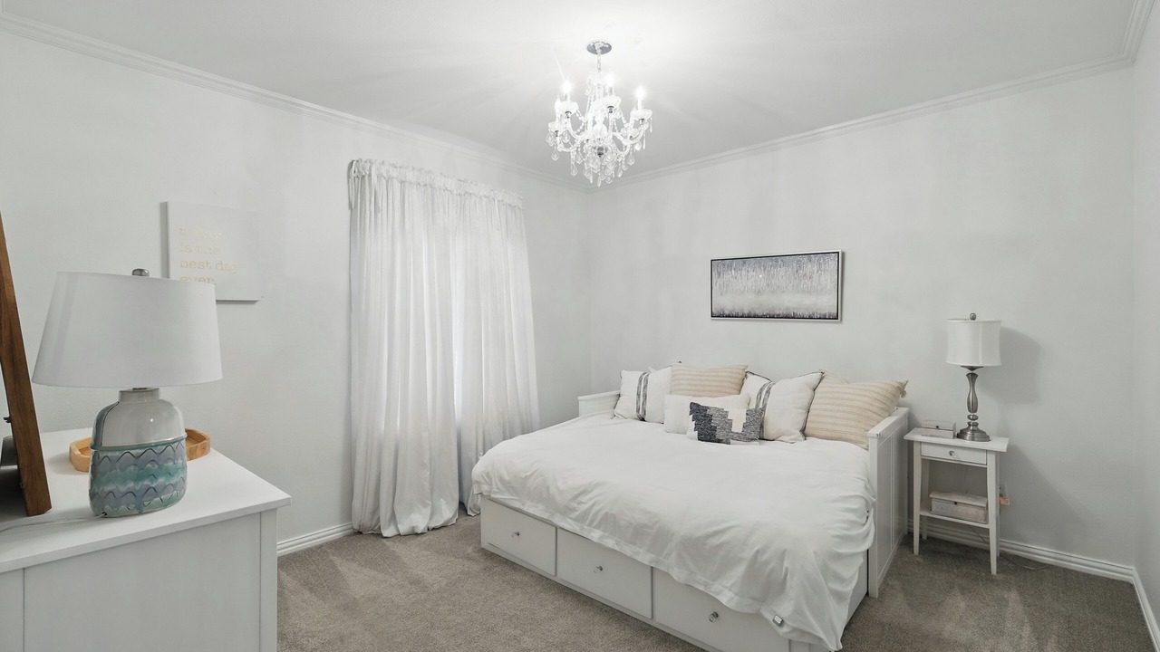Photo of Bedroom in Historic Downtown Grapevine