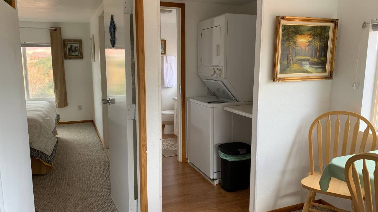 Photo of Bedroom in Torrey