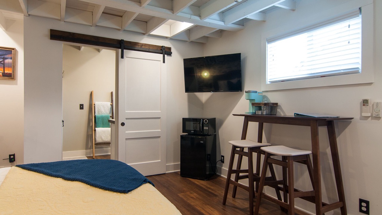 Photo of Bedroom in Merry Oaks