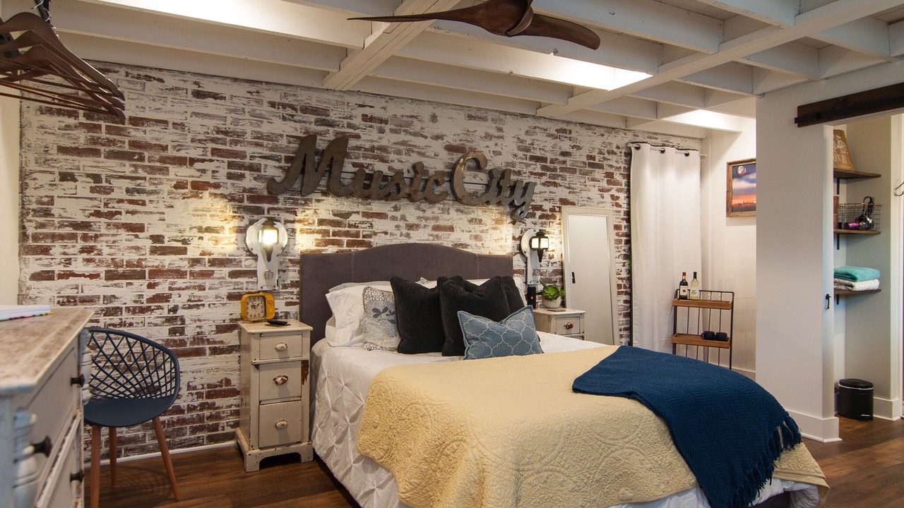 Photo of Bedroom in Merry Oaks