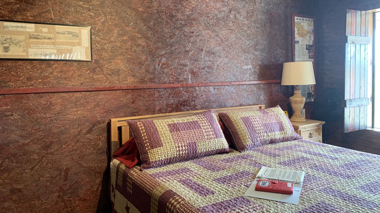 Photo of Bedroom in Cache