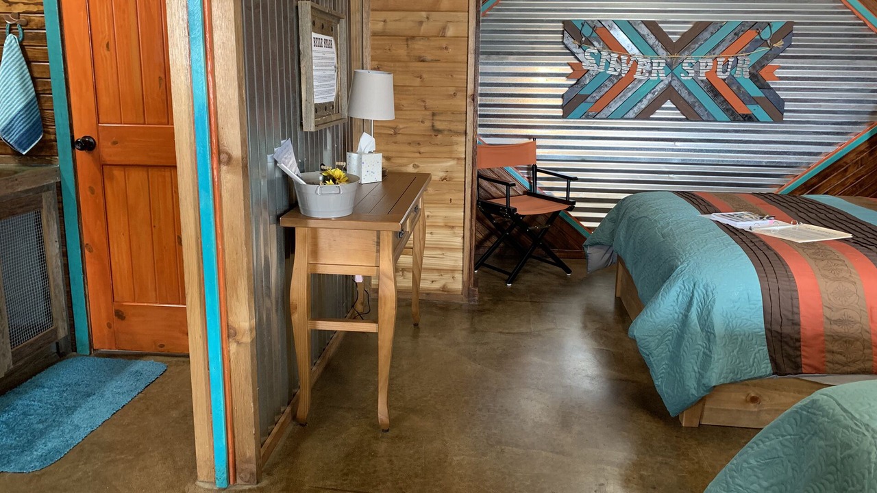 Photo of Bedroom in Cache