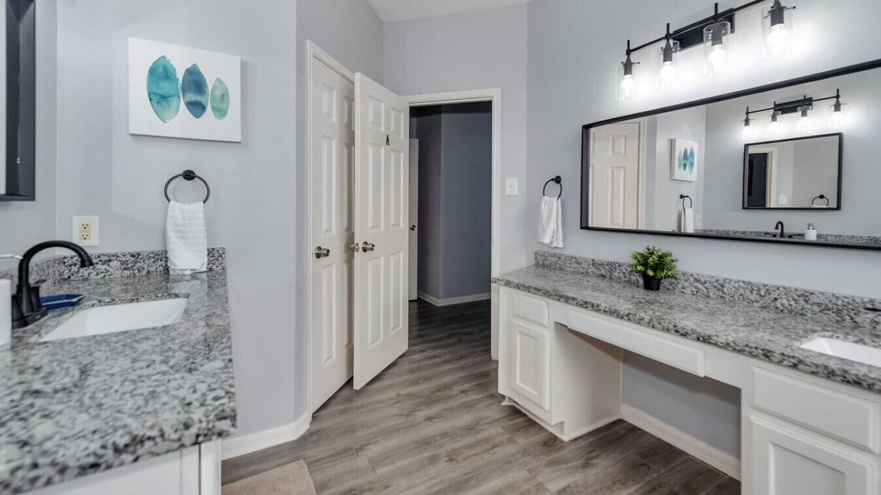 Photo of Bathroom in Barker