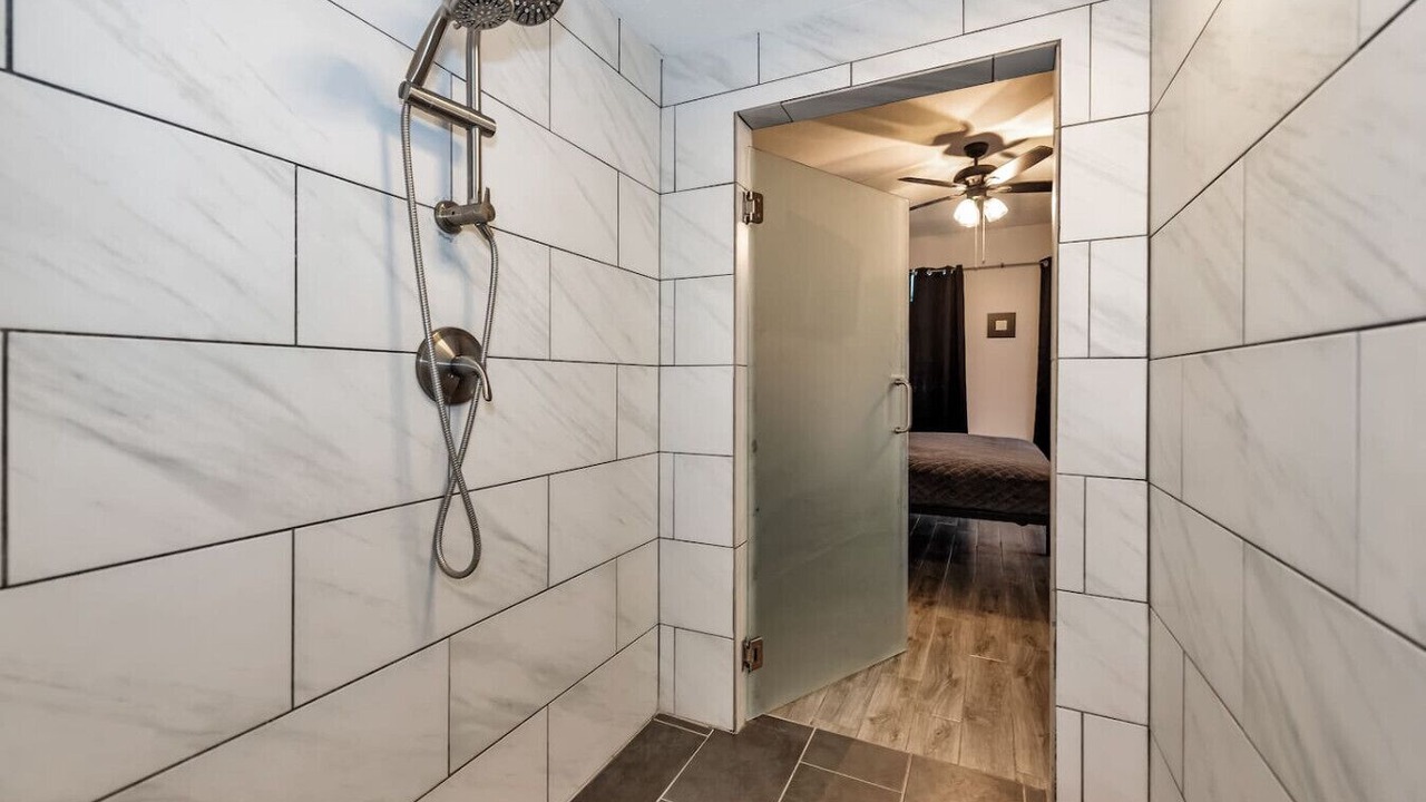 Photo of Bathroom in Barker
