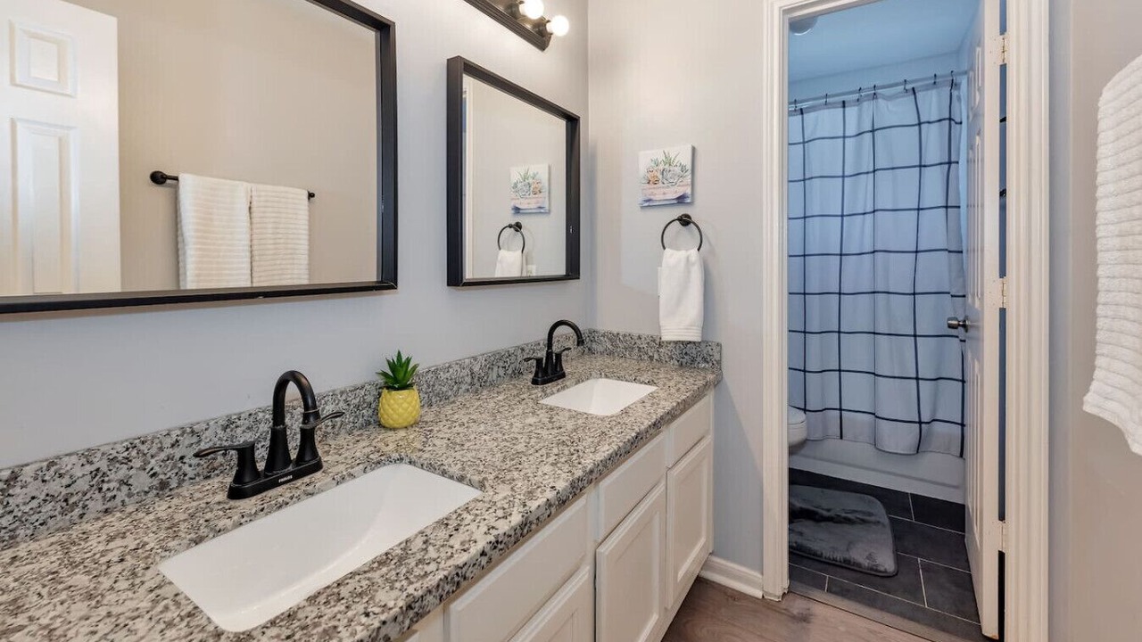 Photo of Bathroom in Barker