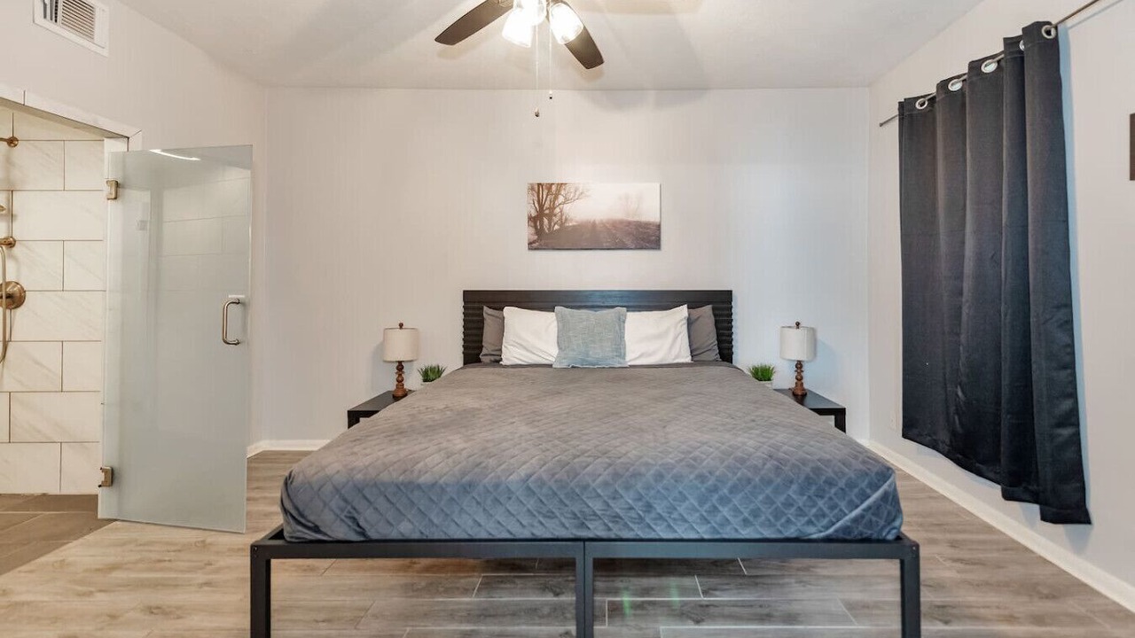 Photo of Bedroom in Barker