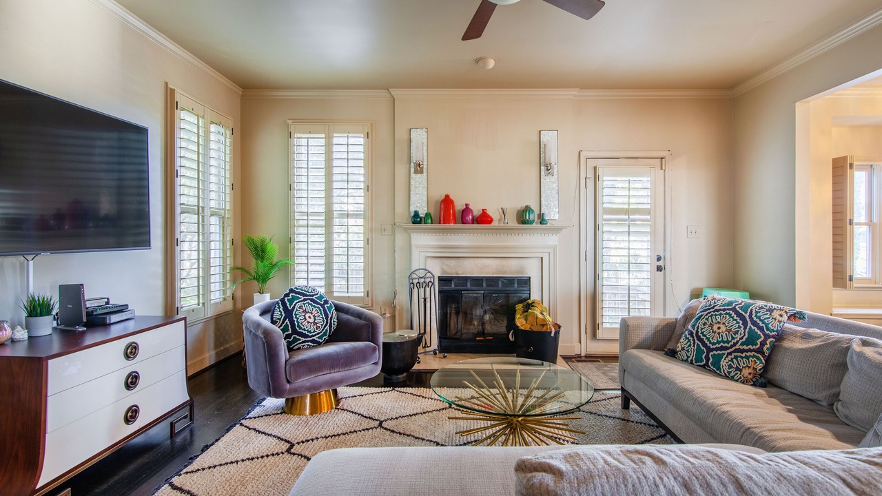 Photo of Livingroom in Cherrydale