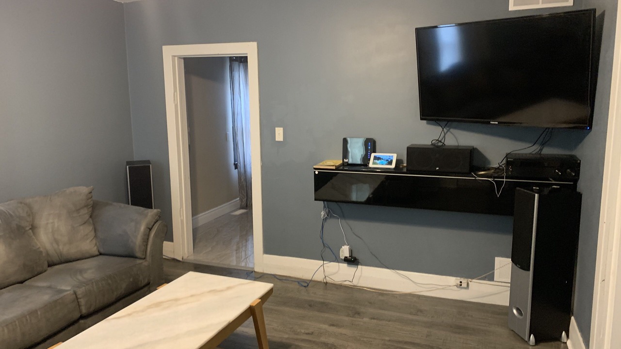 Photo of Livingroom in Welland