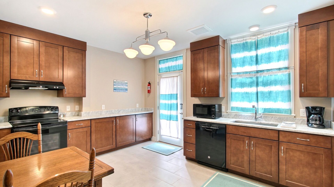 Photo of Kitchen in Savannah Victorian District