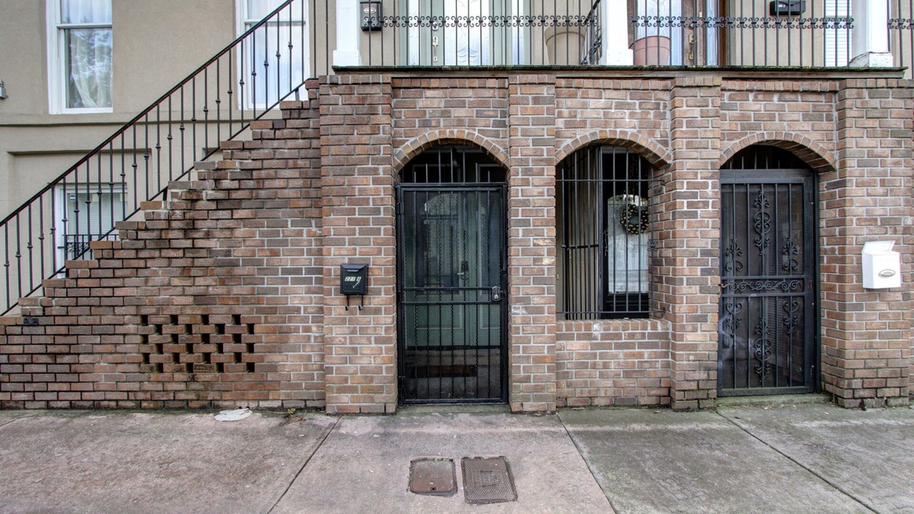 Photo of Outdoor in Savannah Victorian District