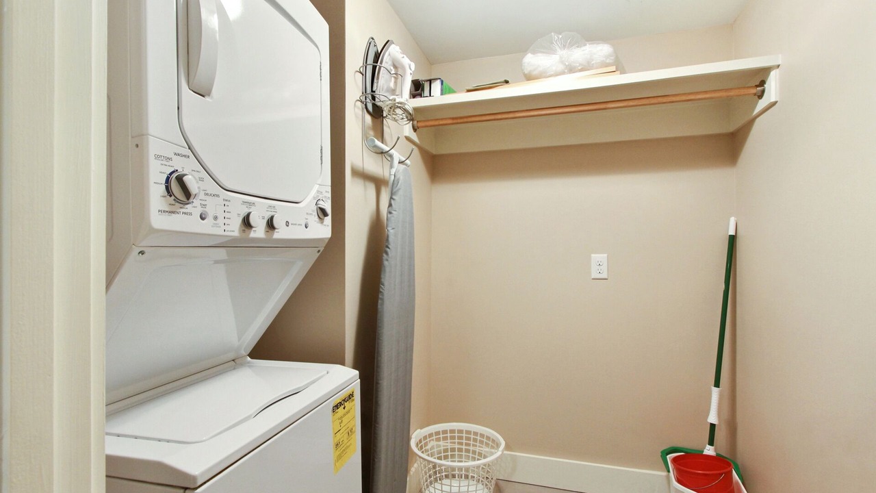 Photo of Others in Savannah Victorian District