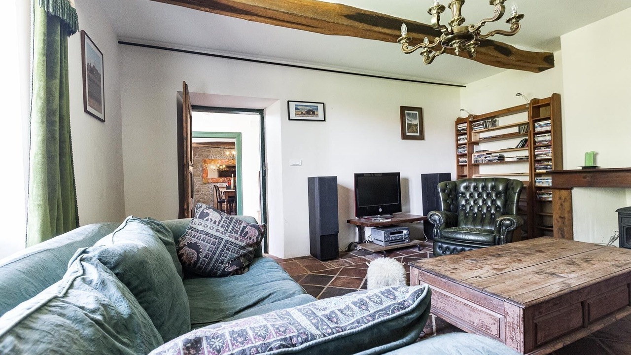 Photo of Livingroom in Esparron