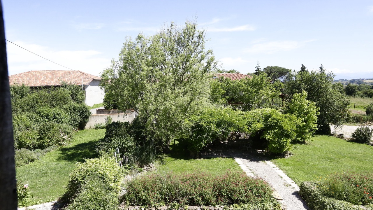 Photo of Outdoor in Esparron