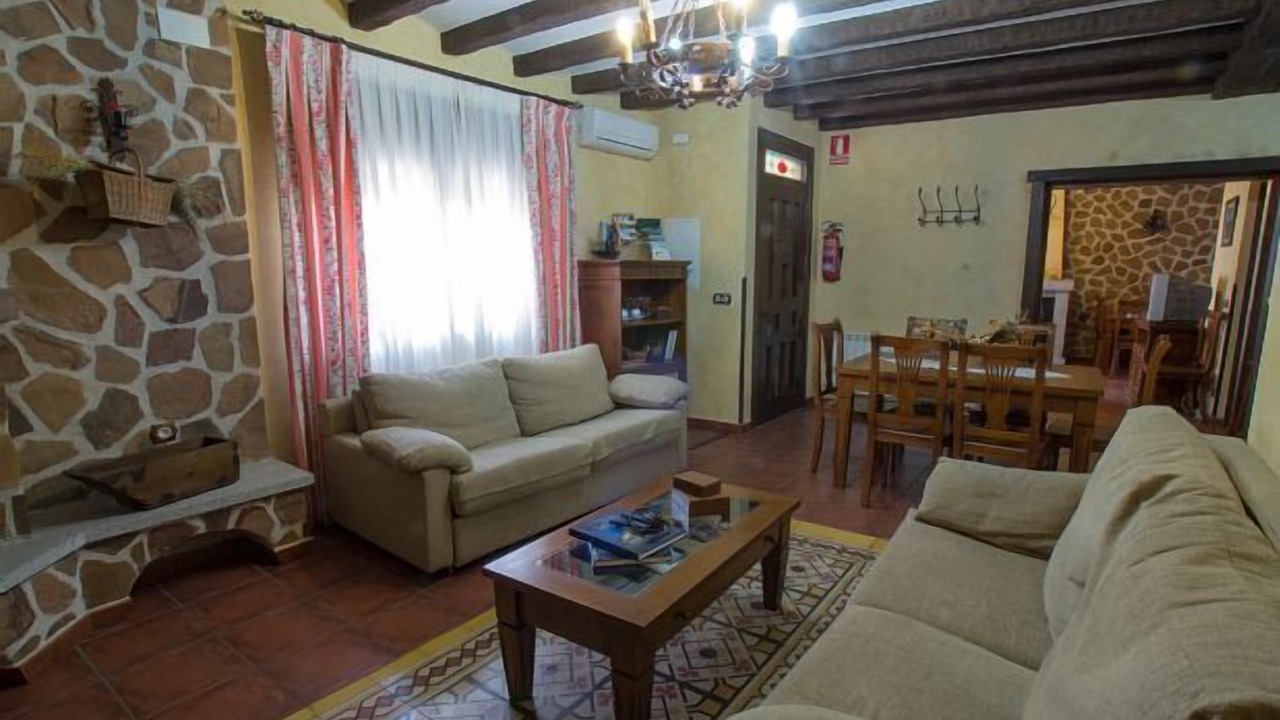 Photo of Livingroom in San Pablo de los Montes