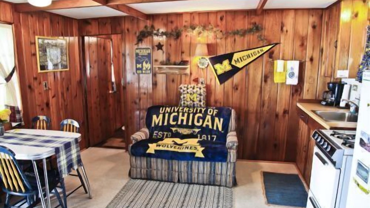 Photo of Bedroom in Carp Lake