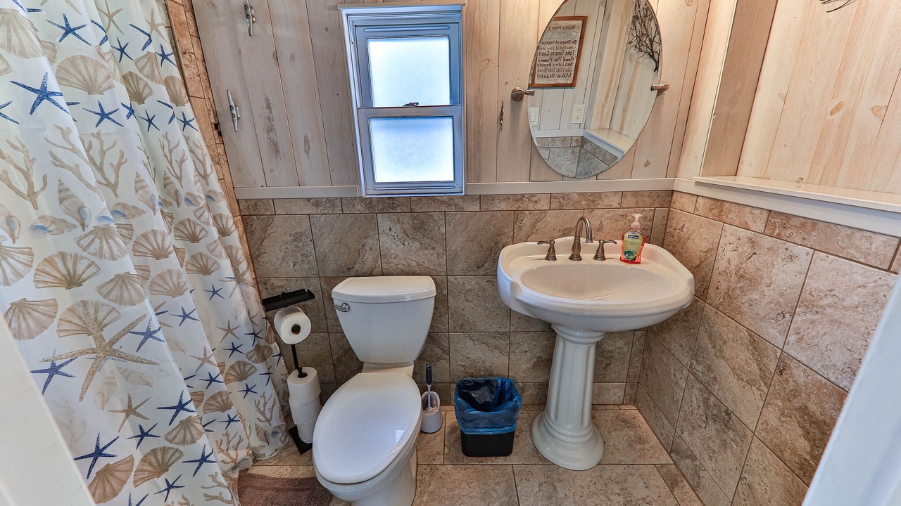 Photo of Bathroom in Homosassa