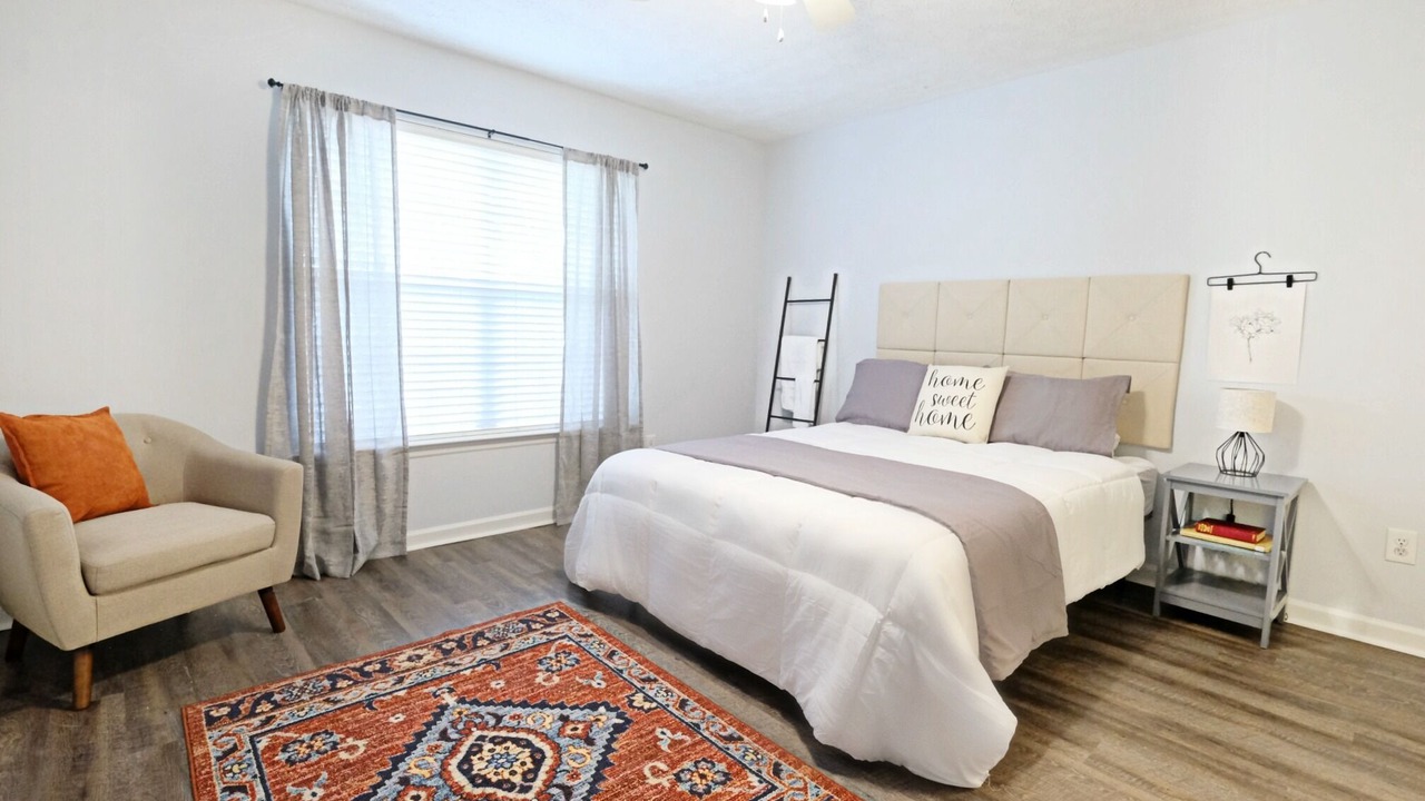 Photo of Bedroom in Martinez