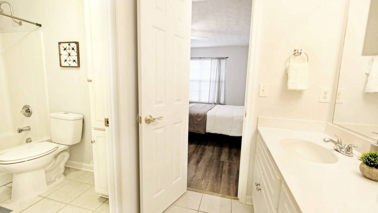 Photo of Bathroom in Martinez