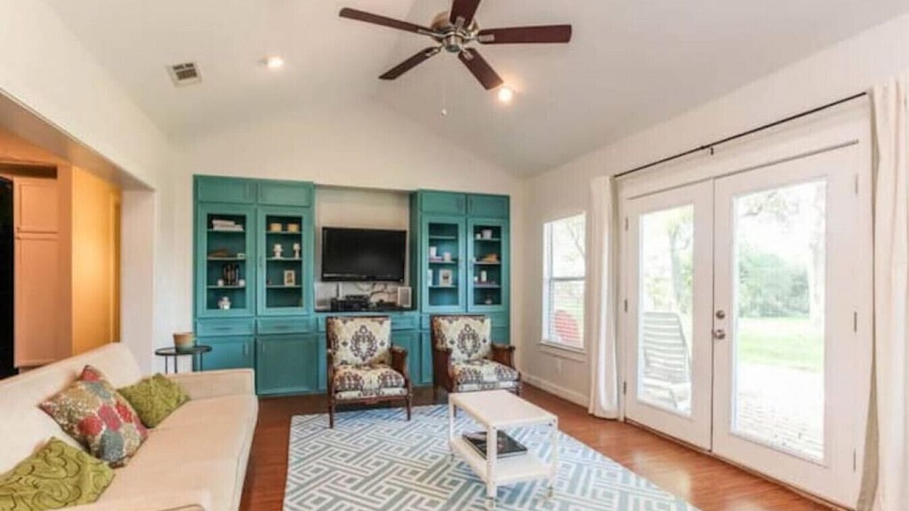 Photo of Bedroom in Garfield