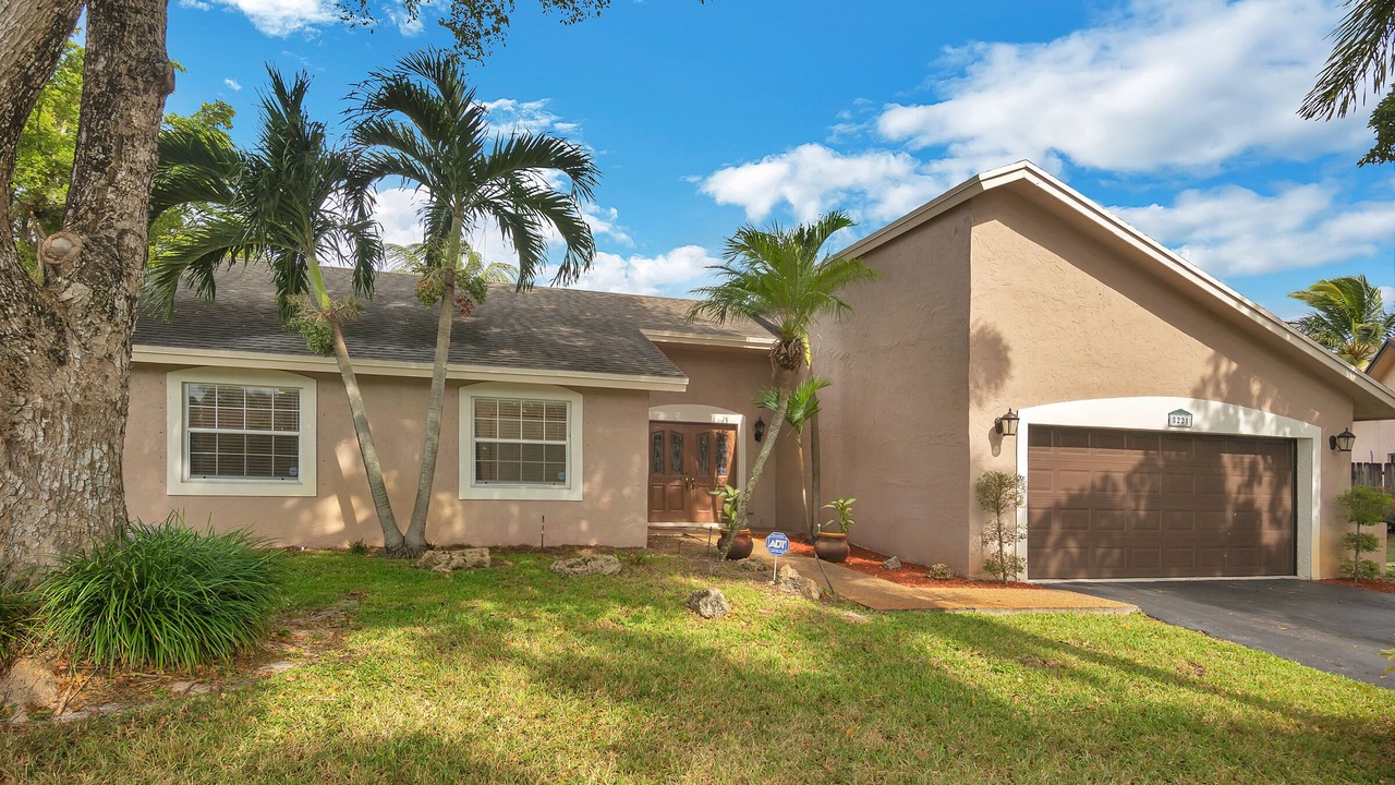 Photo of Bedroom in Tamarac