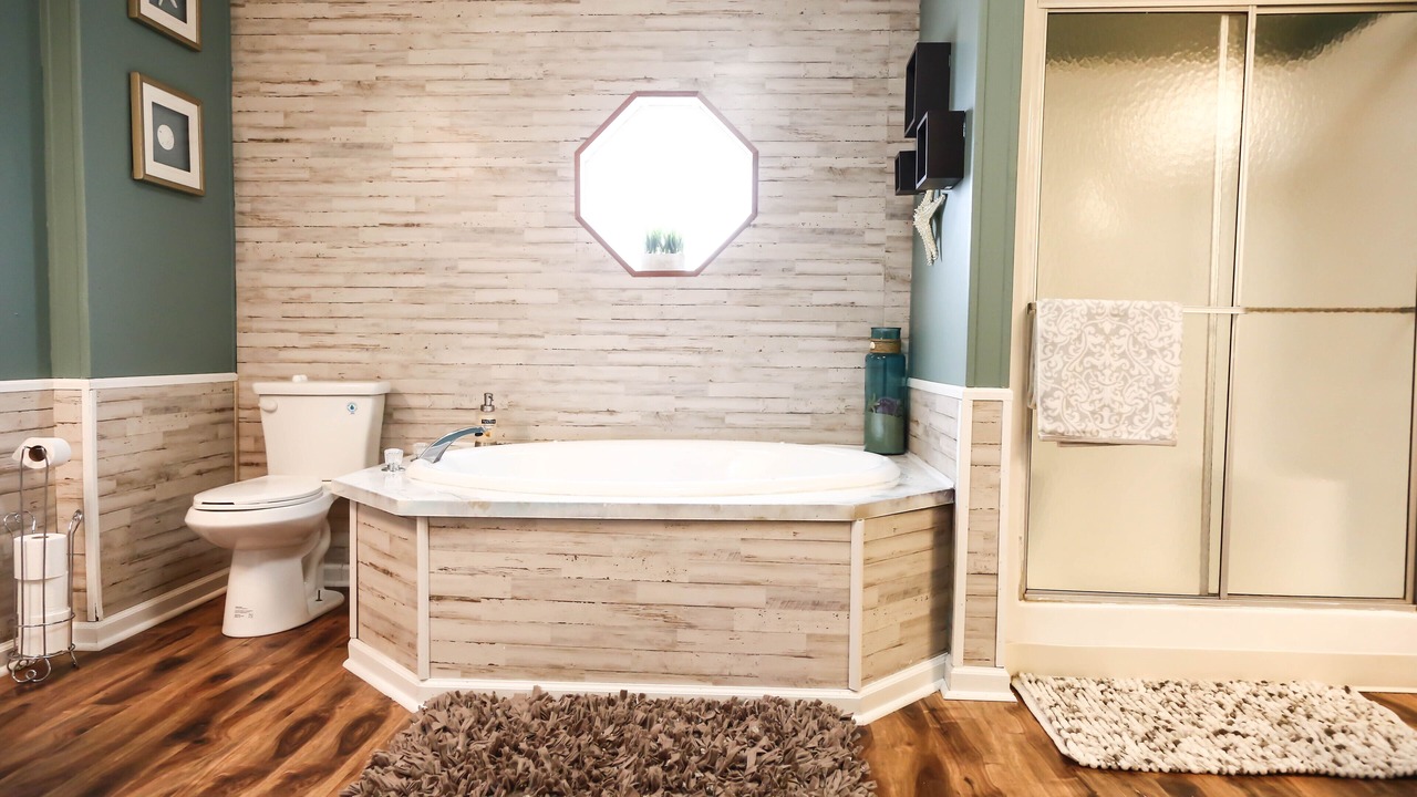 Photo of Bathroom in Carencro