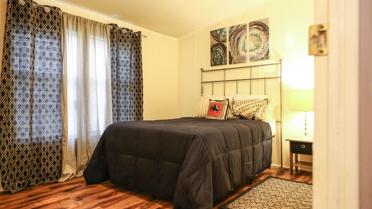 Photo of Bedroom in Carencro