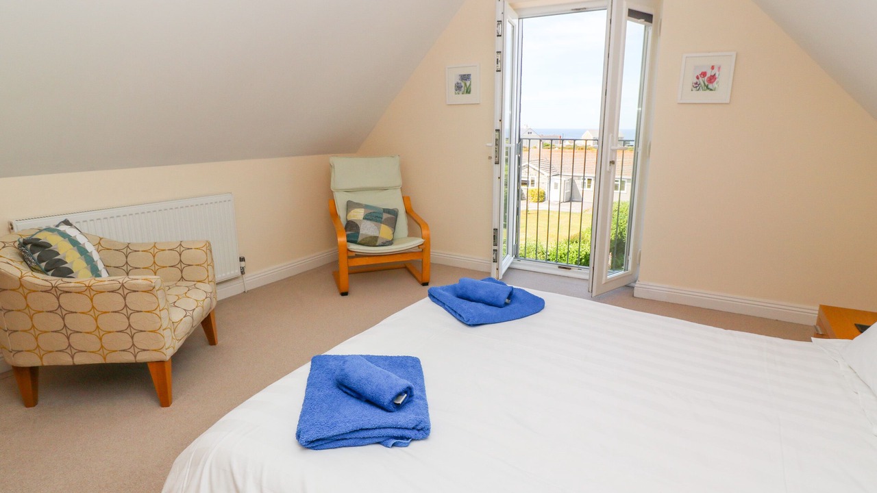 Photo of Bedroom in The Lizard