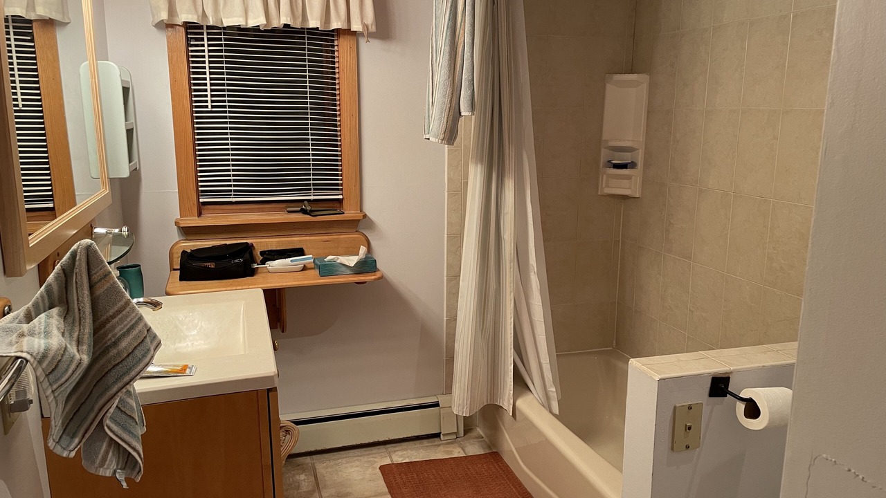 Photo of Bathroom in Nadeau