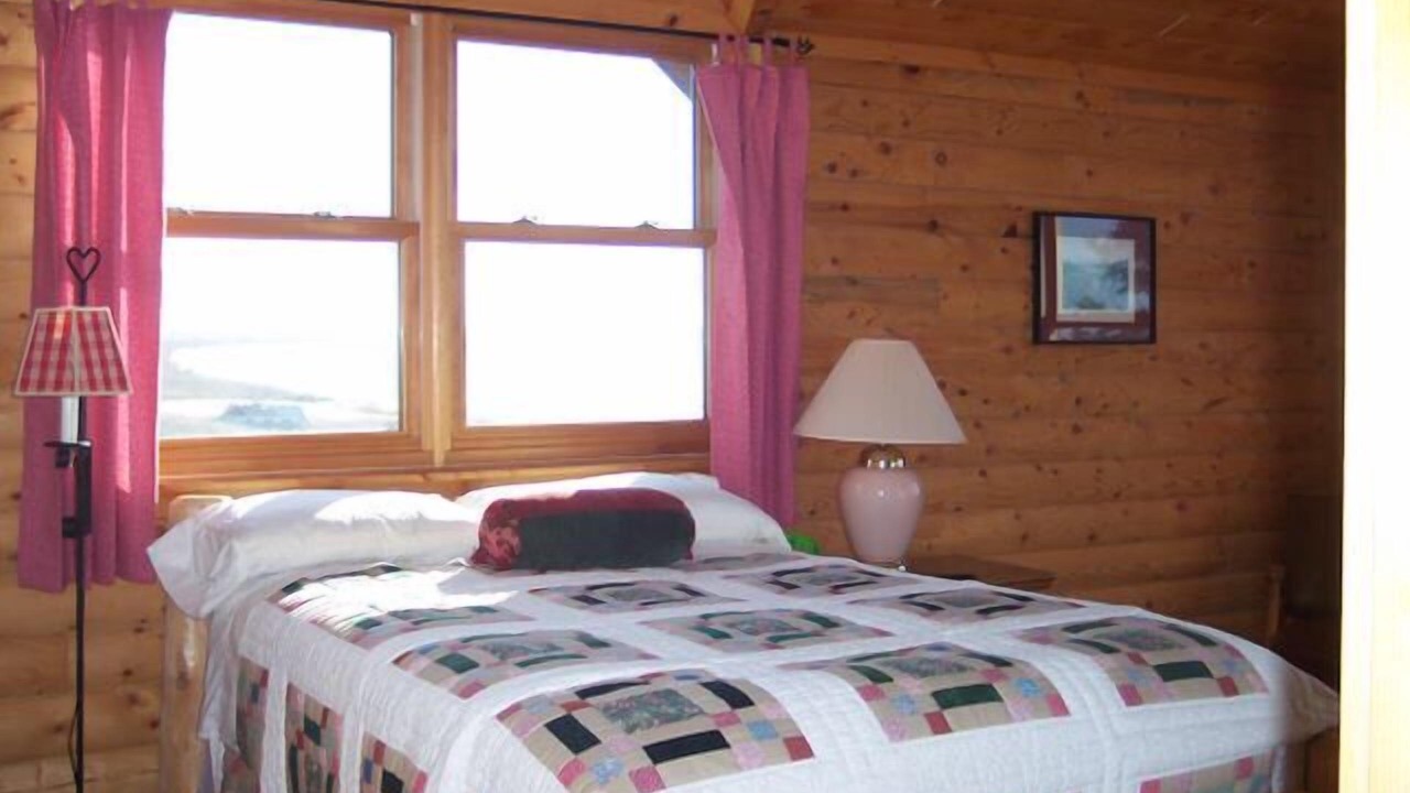 Photo of Bedroom in Nadeau