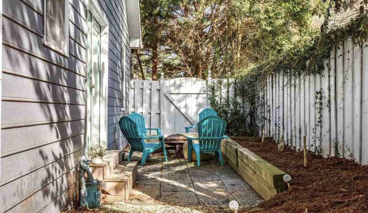 Photo of Outdoor in Sunset Hills