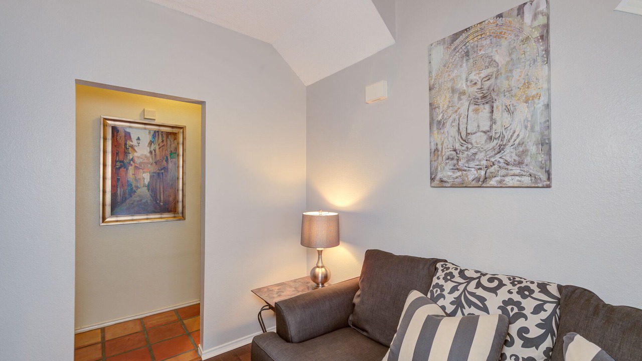 Photo of Livingroom in Spring Creek