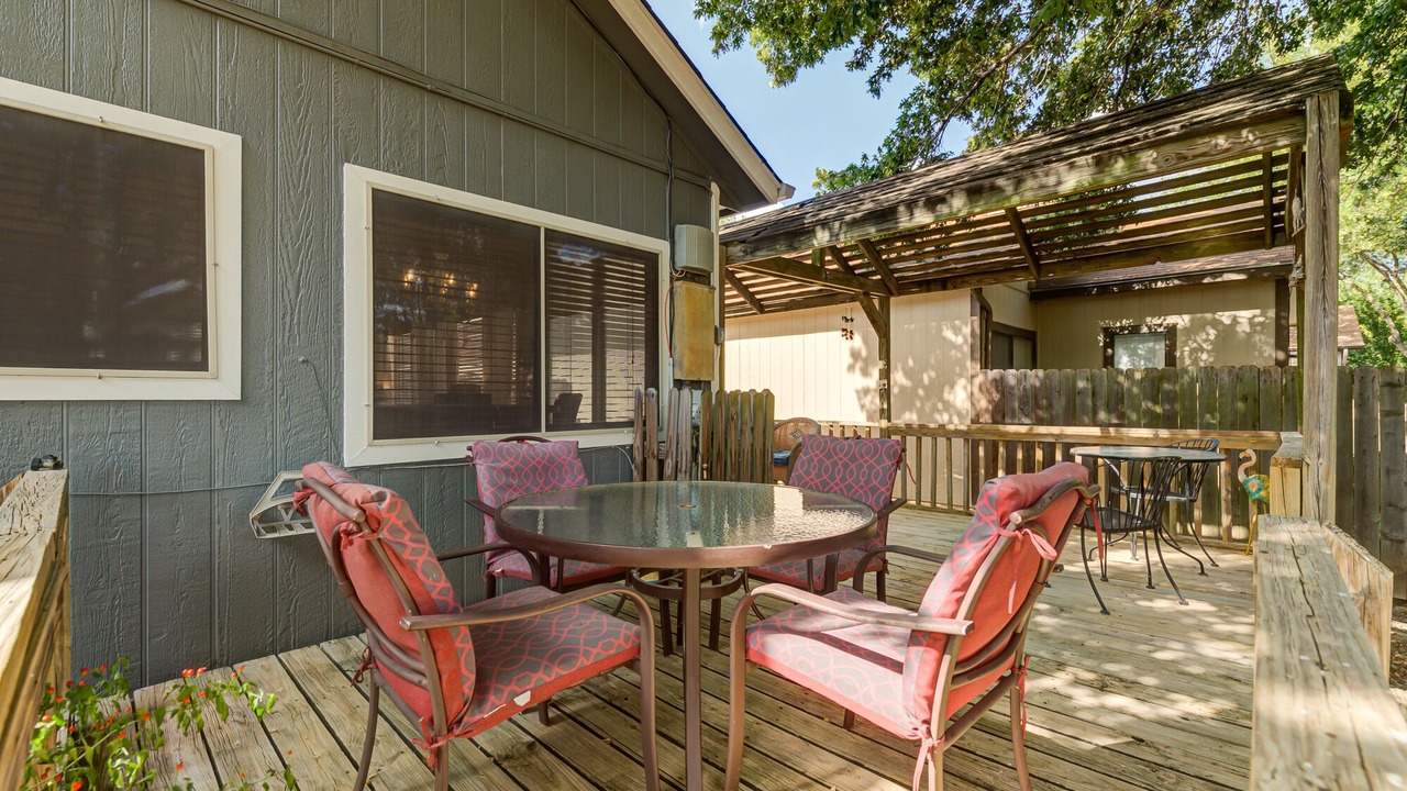 Photo of Outdoor in Spring Creek