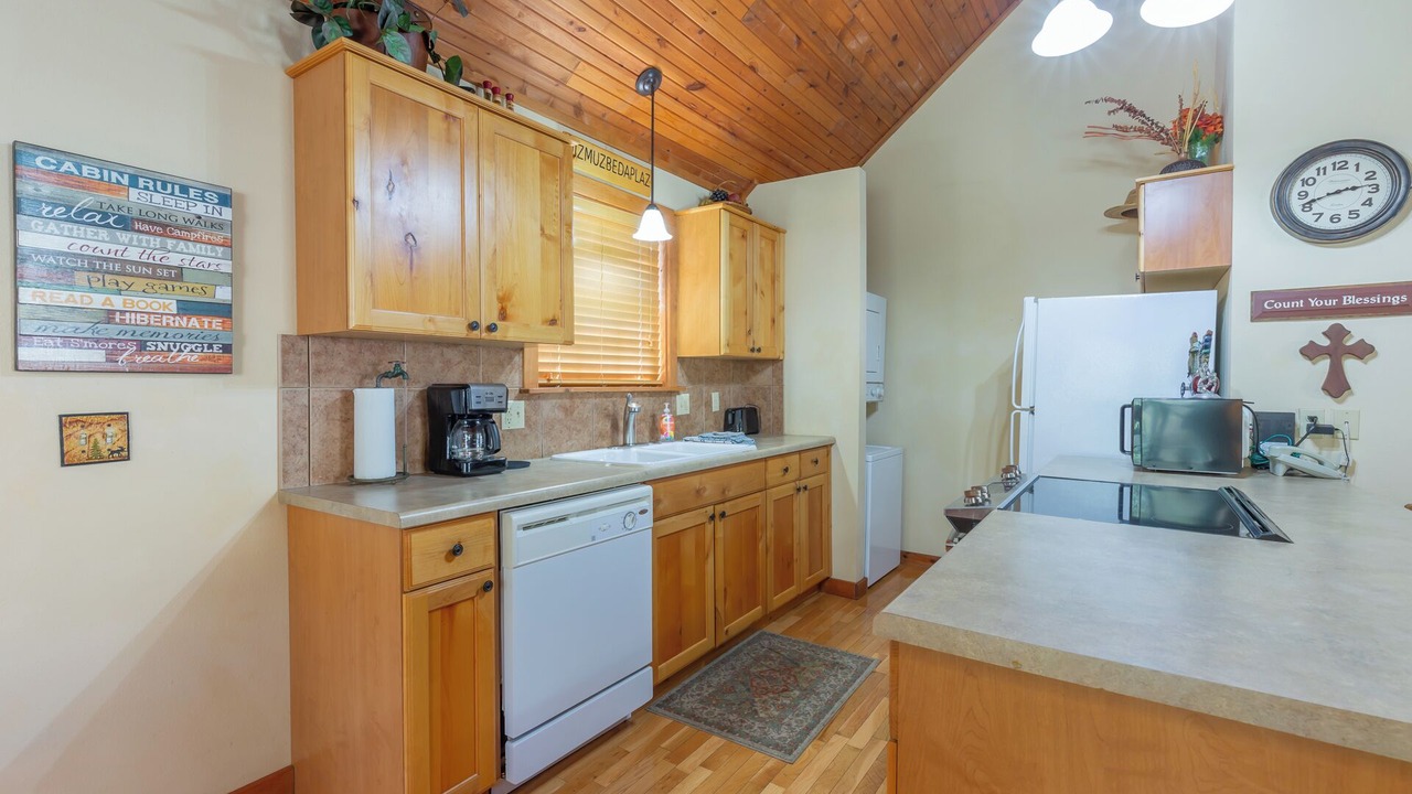 Photo of Kitchen in Reeds Spring