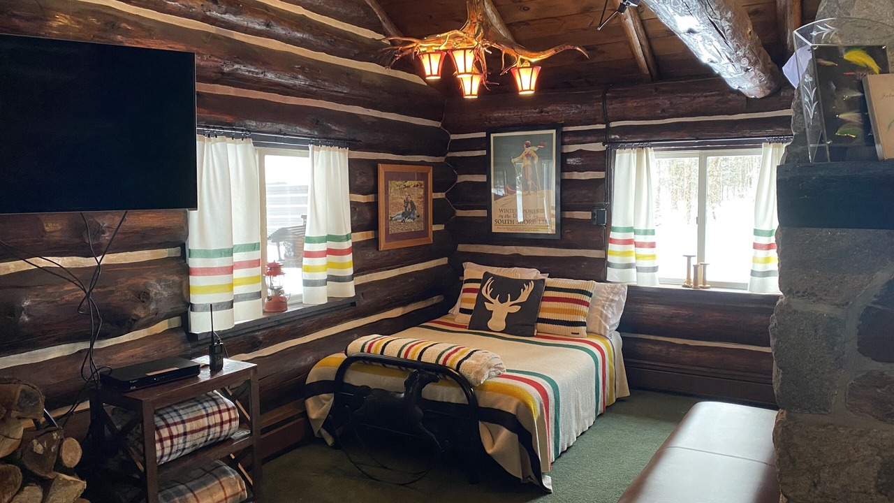Photo of Bedroom in Mayfield