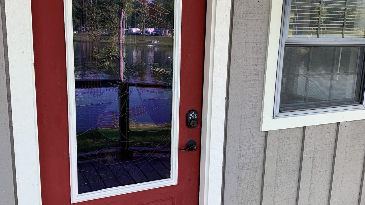 Photo of Outdoor in Muddy Pond
