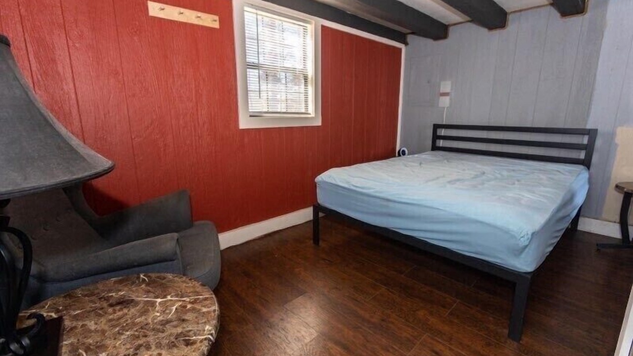 Photo of Bedroom in Muddy Pond