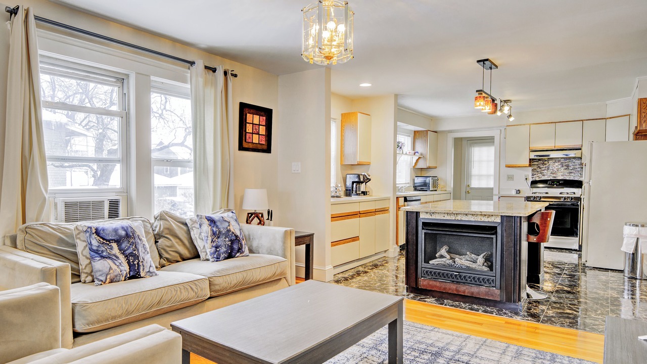 Photo of Livingroom in Watertown