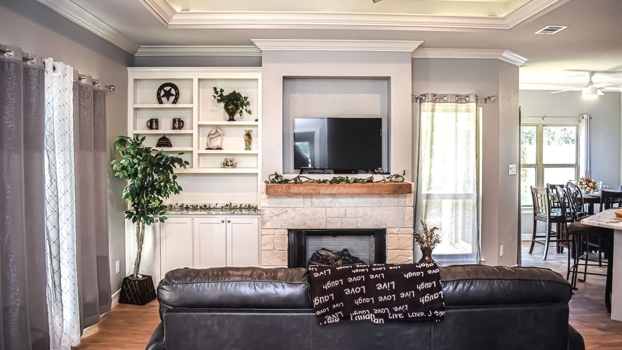 Photo of Livingroom in Springtown