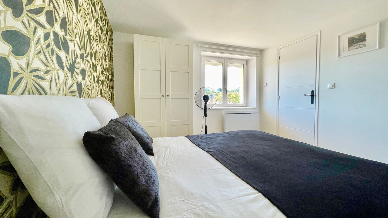 Photo of Bedroom in Rully