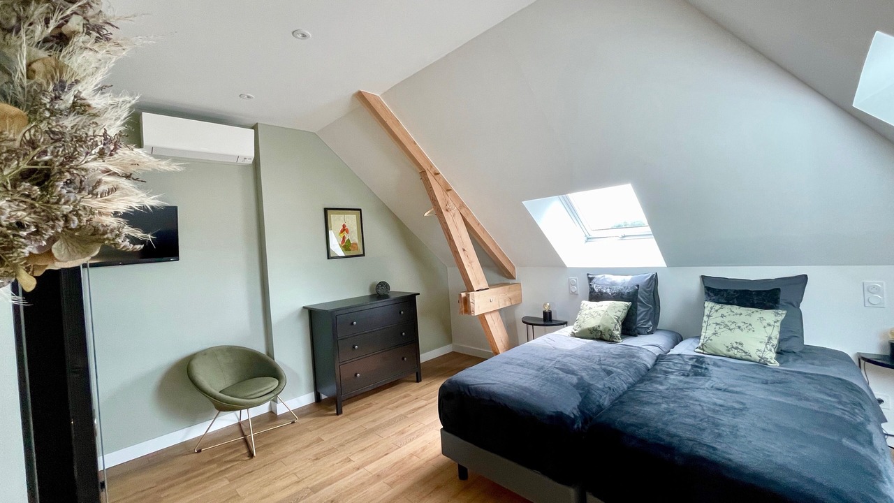 Photo of Bedroom in Rully