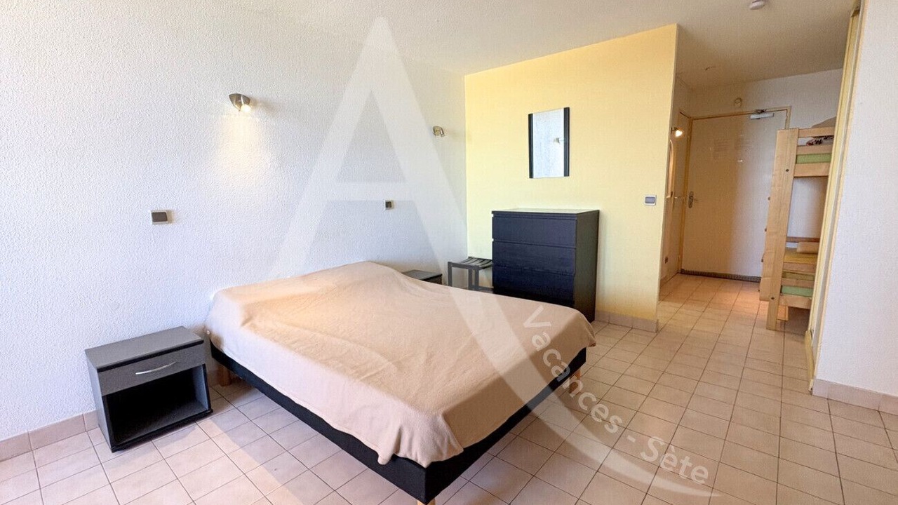 Photo of Bedroom in Sete