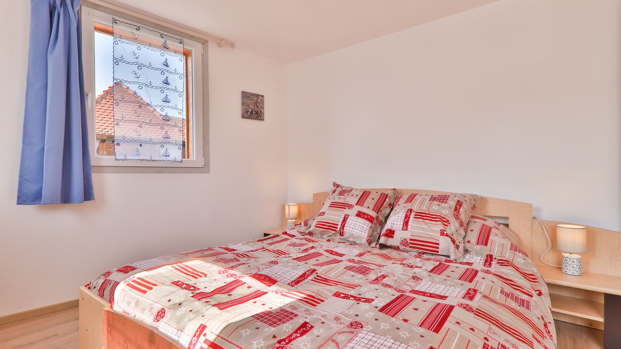 Photo of Bedroom in Munster