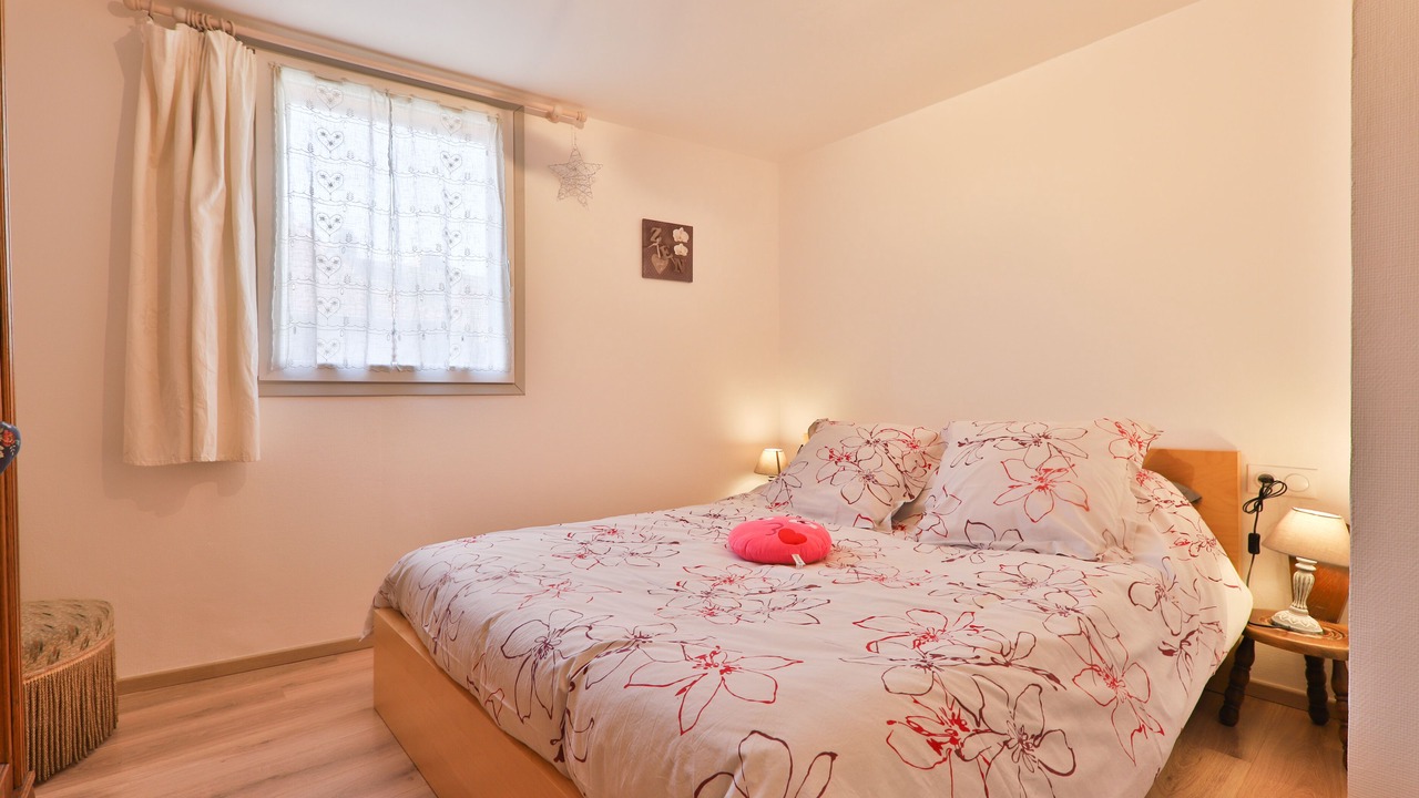 Photo of Bedroom in Munster