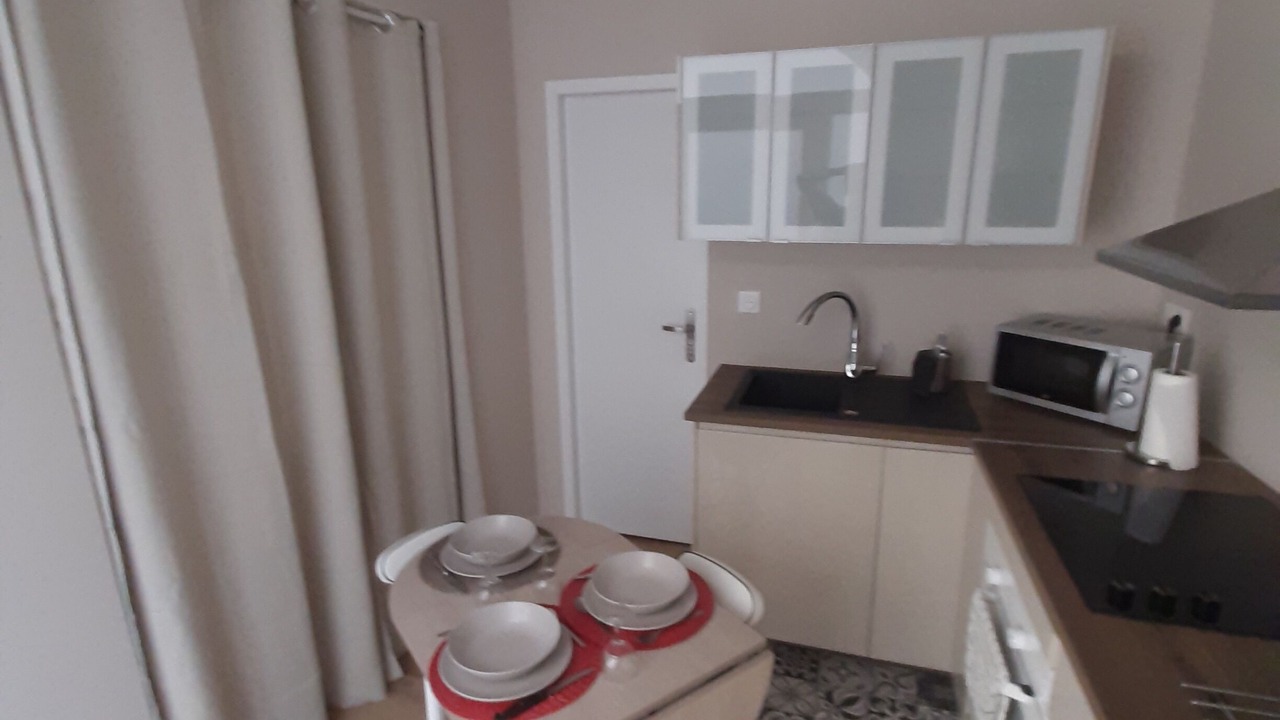 Photo of Kitchen in Bourg-Saint-Andeol