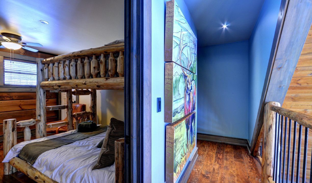 Photo of Bedroom in Eagle Lake