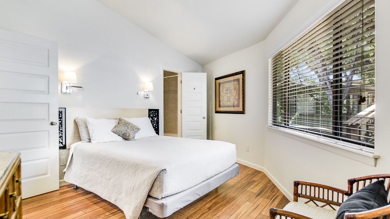 Photo of Bedroom in Lakeway